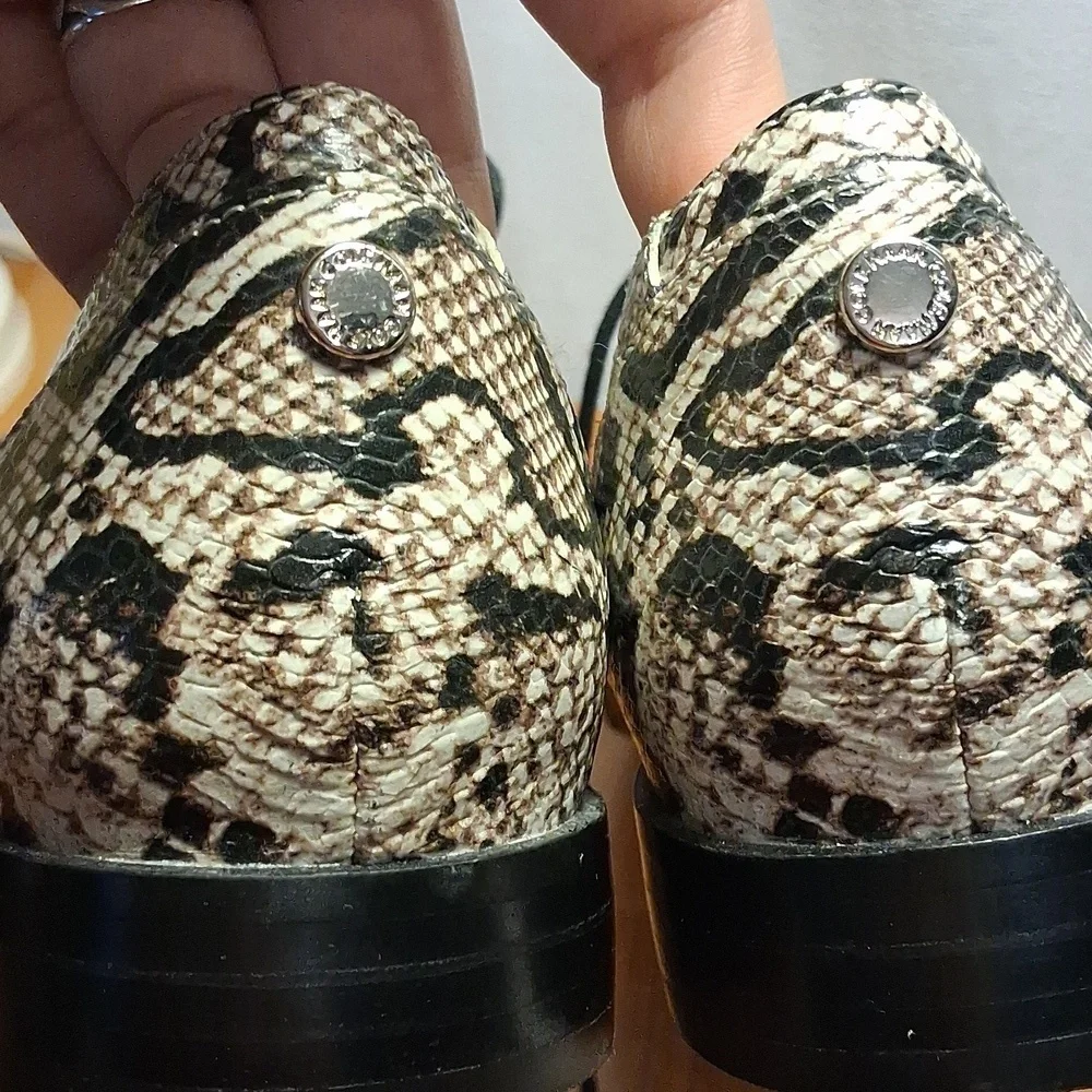 Cole Haan Women's Black and Cream Snake Print Oxfords Size 8
